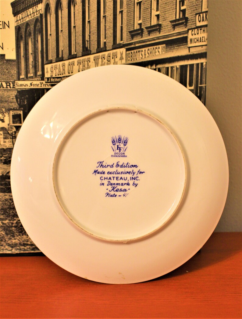 Pioneer Times Pioneer Woman Ponca Oklahoma Pioneer Woman Museum and Statue Chateau Inc Denmark Kesa Plate 41 Defltware