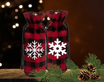 Snowflake Wine Bag | Wine Gift Bag | Buffalo Plaid Wine Bag | Dinner Guest Gift Bag | Wine Lover Gift Idea | Wine Tote | Holiday Gift