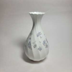 Wedgwood England Bone China porcelain small vase.