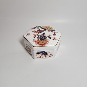 Coalport Bone China England porcelain trinket box