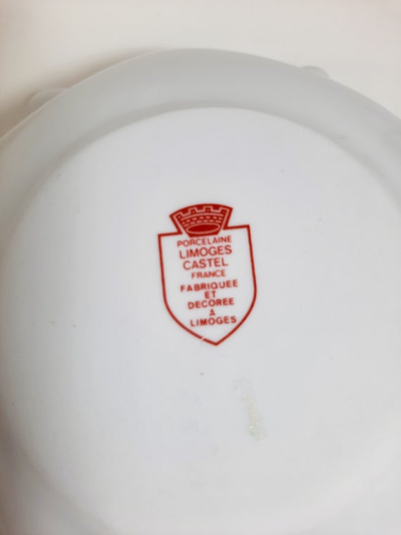 Limoges Castel France Porcelain Seashell Dish Gem