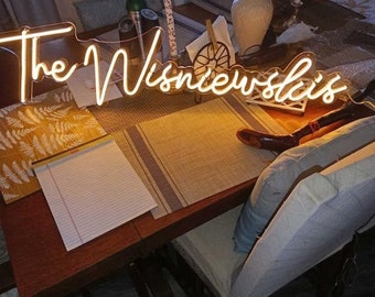 Personalisiertes Neon-Namensschild für Ihr Schlafzimmer - Einzigartige Note