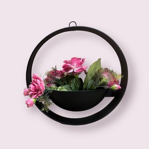 Wall Hanging Planter for Balcony/Outdoor Wrought Iron with Powder Coated Size 14 Inches