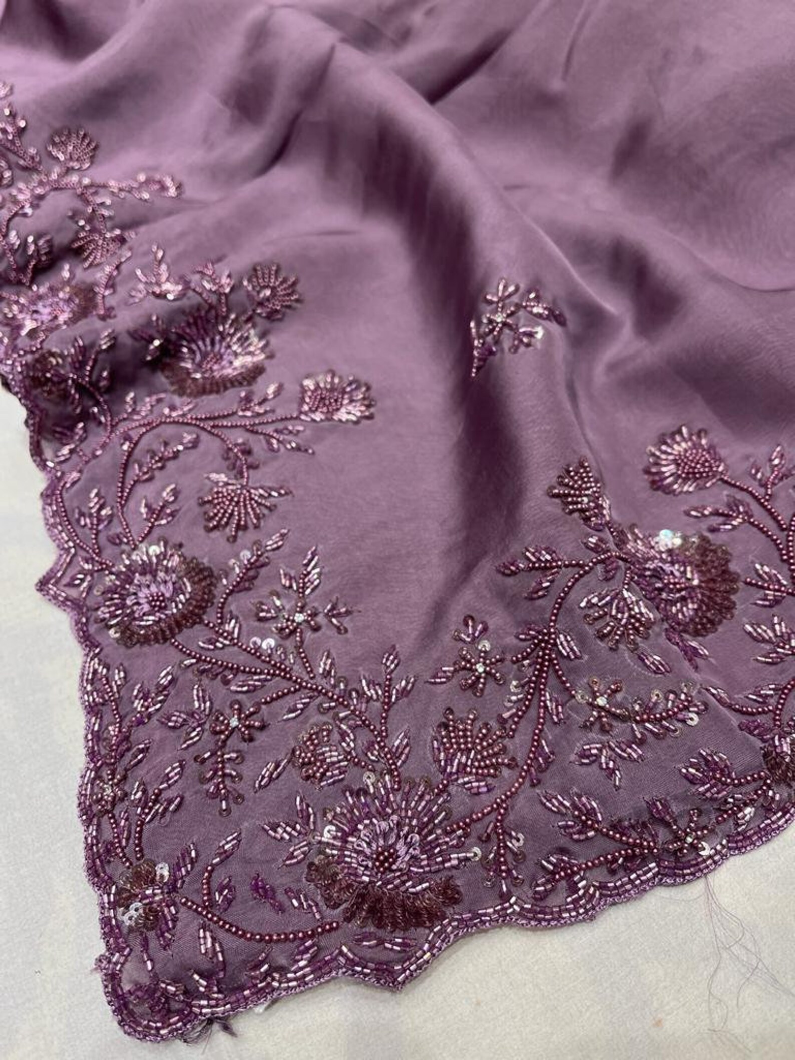 Women's Organza Mauve Woven Design Designer Saree With Blouse Piece