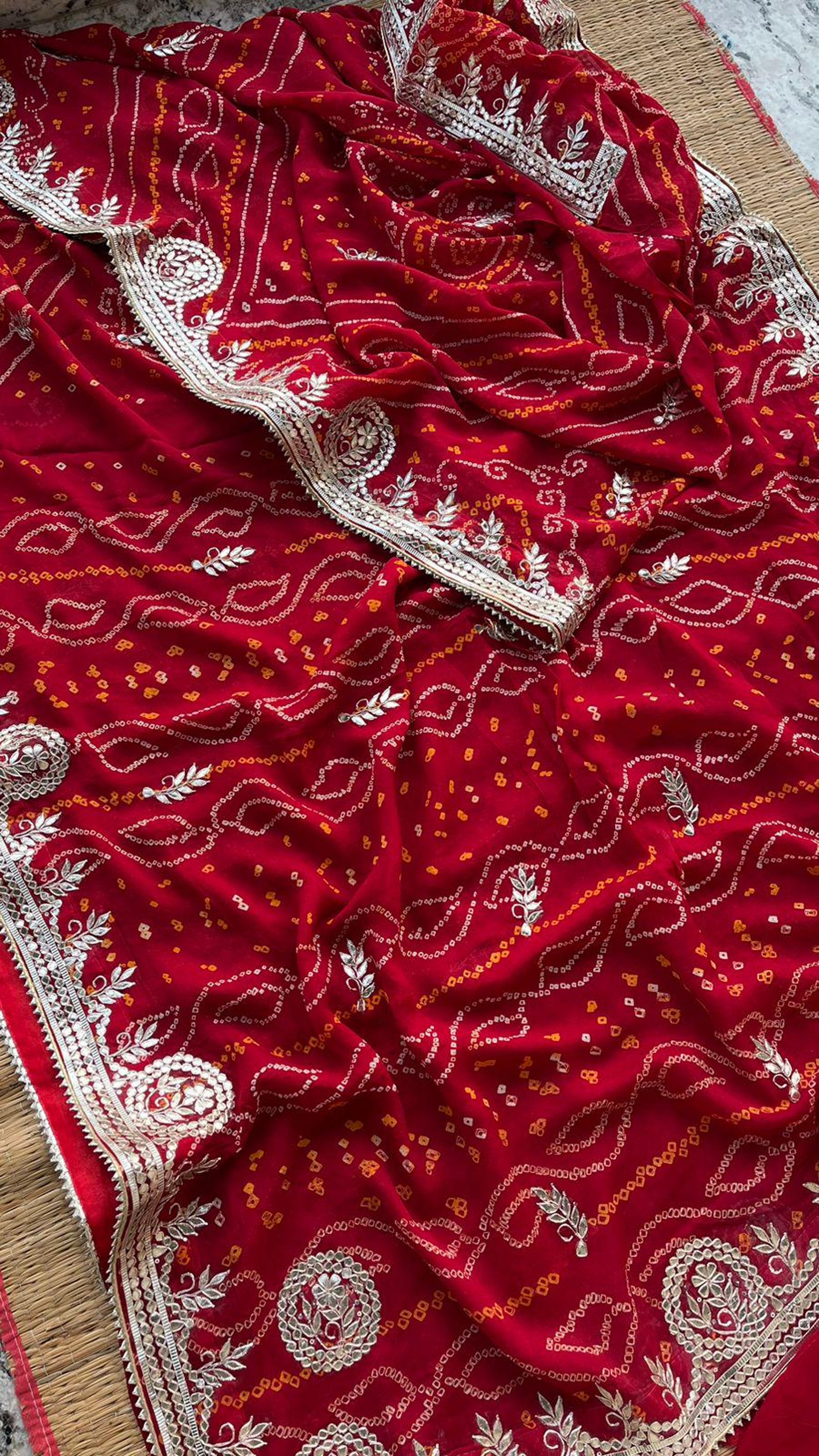 Women Red pure_cotton Printed Bandhej Ehtnic Saree main image 1