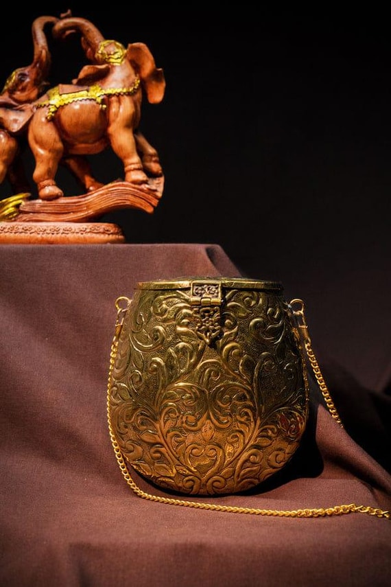 Pochette vintage in metallo antico fatta a mano, borse indiane