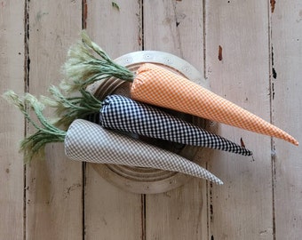 Buffalo Check Farmhouse Carrots / Set of 3 fabric Carrots / Spring Farmhouse carrots / Easter Decor / Kitchen decor Gift / Garden decor