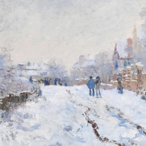 Pu&ograve; includere: Un dipinto che rappresenta una scena di strada innevata con due figure che camminano in primo piano. Gli edifici sullo sfondo sono coperti di neve e ci sono alberi su entrambi i lati della strada.
