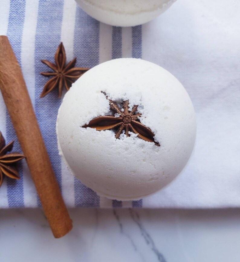 Chai Tea Fall & Winter Bath Bombs / Cinnimon Clove and Star Etsy