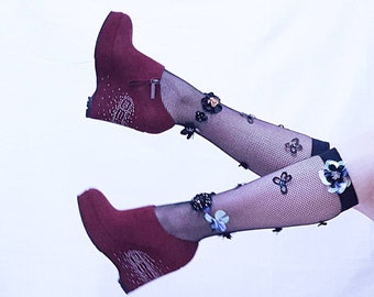 Calcetines adornados para mujer con pedrería en negro Calcetines hasta la rodilla de rejilla con cristales florales para rave de verano