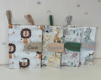 Porta pannolini e salviette da viaggio, porta crema. In cotone, fatto a mano con nome ricamato.