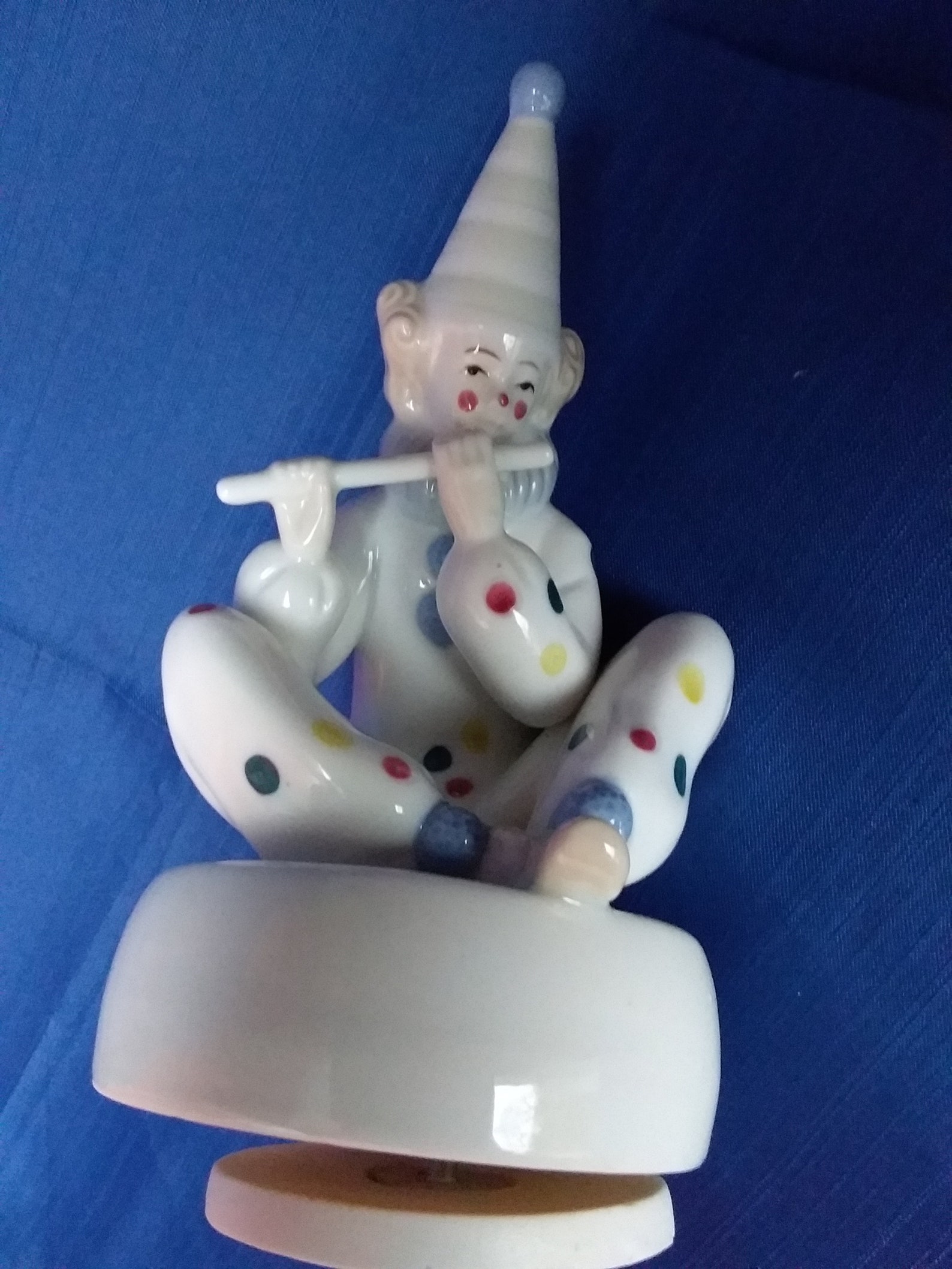 Vintage Porcelain Music Box Clown Figurine Collectible Etsy Canada