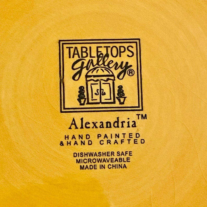 1 Dinner PLATE / TABLETOPS Gallery, Alexandria / Yellow Orange, Blue