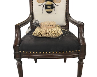 QUEEN BEE 3-D French Side Chair One Of A Kind Honey Bee Office Livingroom Honeybee Print Furniture Vintage Custom Lounge Entryway Crown