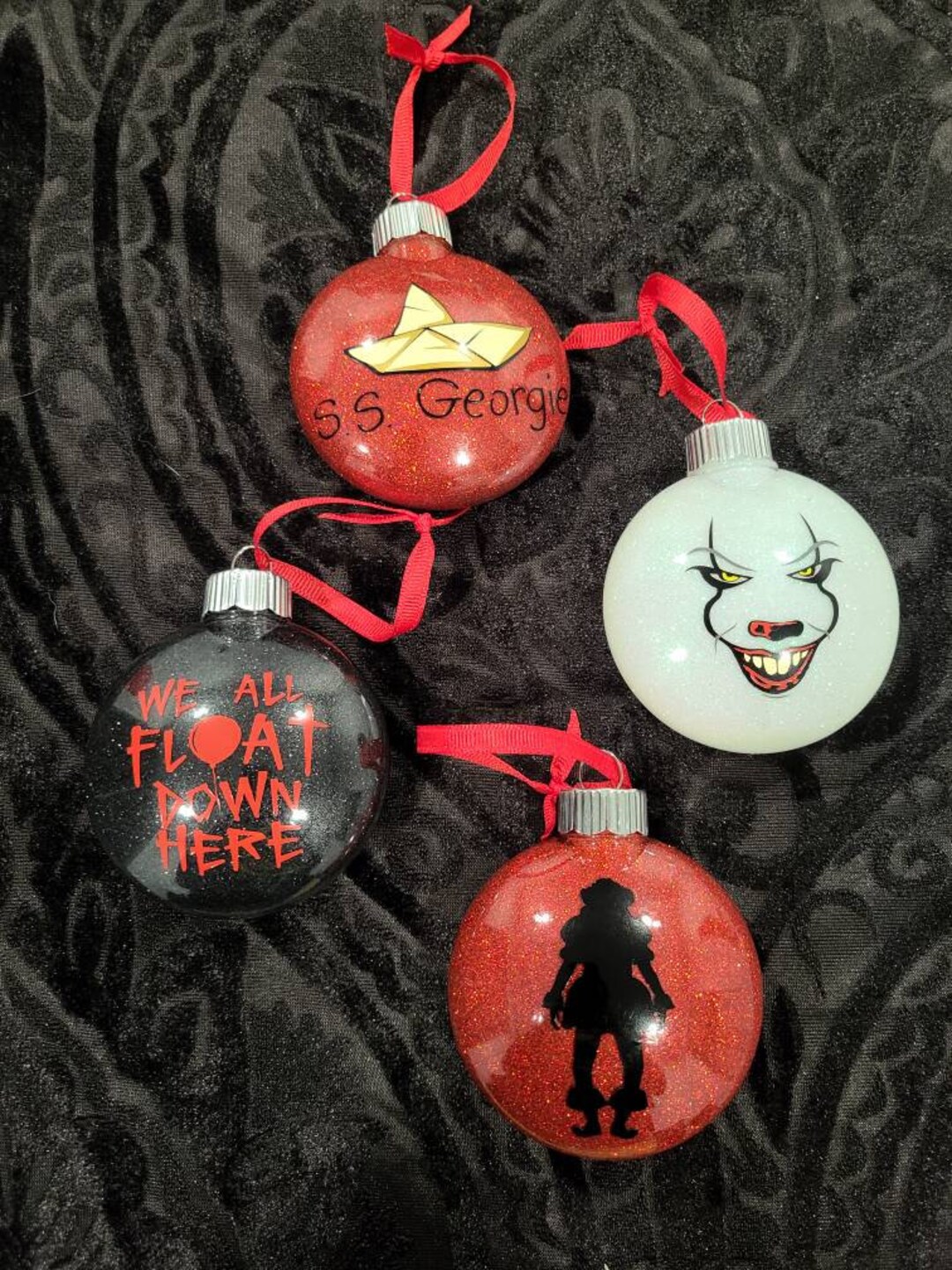 IT Time to Float Pennywise Hanging Ornament 6cm