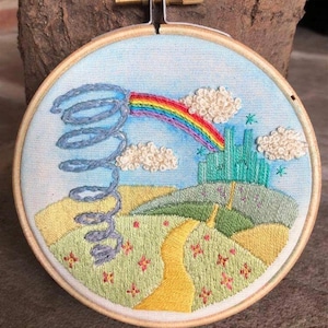 PDF Emerald City, Oz embroidery pattern