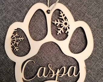 Wooden pendant dog paw with name