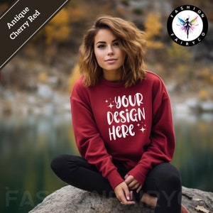 Antyczna wiśniowa czerwień Gildan18000 Mockup, Jesienna antyczna wiśniowa czerwień Bluza z kapturem, Printify Crewneck Antyczna wiśniowa czerwień Gildan18000 Mockup