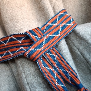 Tablet woven belt inspired by a Viking Age band from Reykjasel in Iceland