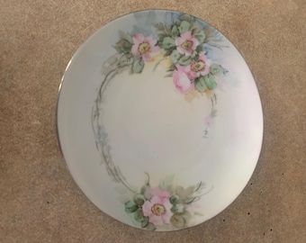 Plato antiguo pintado a mano n.° 557