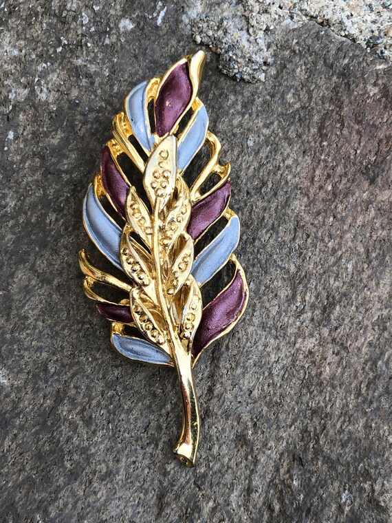 Vintage enameled leaf brooch - image 2