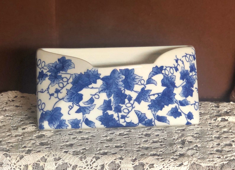 Attractive Blue and White Mail Holder #299