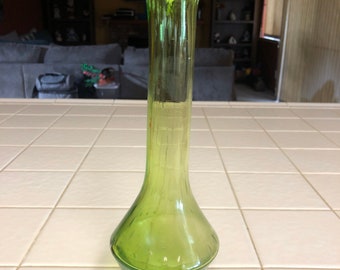 Vintage olive green vase #20