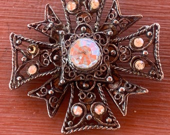 Maltese Cross Brooch #501