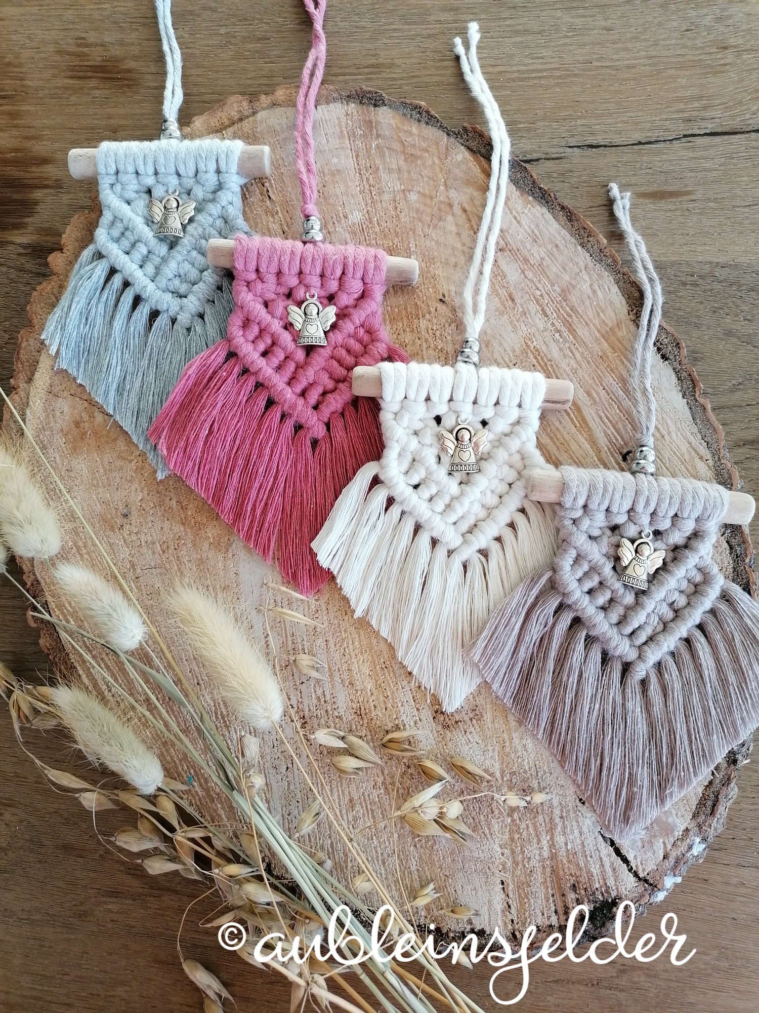 Macrame car charm - .de