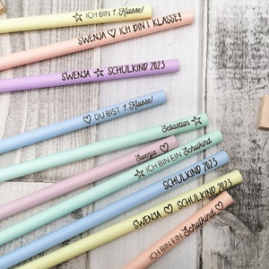 Personalisierter Bleistift Bleistift mit Name Stift mit Gravur Geschenk Schultüte Geschenk Einschulung Schulkind 2023 Bild 1