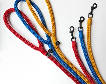 Paracord Leash, Dog lead, dog show lead,Rope dog leash, The Ultimate Paracord Dog Leash for Stylish Safety and Strength