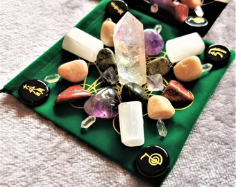 Kundalini Awakening SerpentineSeleniteHerkimerBrecciatedJasperAmethystMoonstoneFluoriteAngelAuraQuartz SacredGeometryGrid FlowerOfLifeReiki