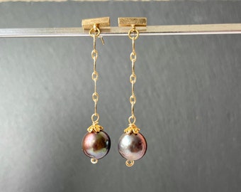 Boucles d'oreilles en perles noires avec barre, boucles d'oreilles à longue chaîne, boucles d'oreilles en or pendantes, bijoux en perles d'eau douce, cadeau tendance pour un ami, linéaire