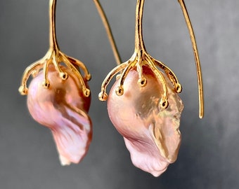 Large baroque pearl drop earrings gold wedding jewelry for brides, pink freshwater pearl earrings, elegant gifts women, handmade statement