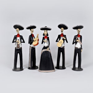 Die Catrina Mariachi Band mit Sängerin