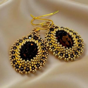 Elegant Handcrafted Swarovski Crystal and Pearl Woven Earrings for a Touch of Luxury