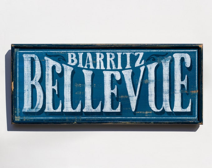 Enseigne "Biarritz Bellevue"