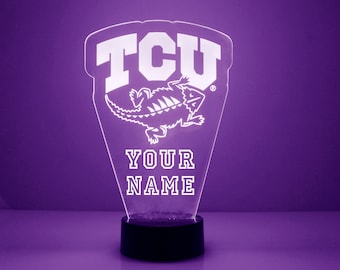 Luminária personalizada para fãs de esportes, com o tema TCU Horned Frogs, futebol americano universitário, gravada, presente oficial para torcedores da TCU. Produto universitário licenciado.