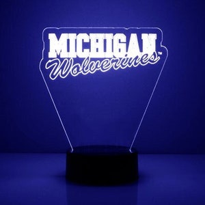 Michigan Wolverines Logo, Personalized Sports Fan Lamp, School Logo, Free Engraving, Fan Gift,16 Color Remote Control, CLC Licensed