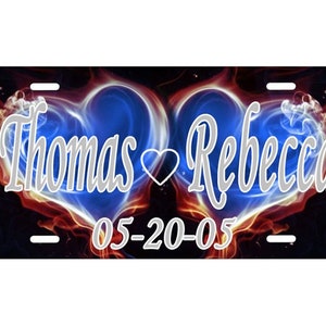 Placa personalizada - etiqueta automática - crie seus próprios nomes, mensagem, monograma, qualquer texto em etiqueta de alumínio, nomes de casais em corações