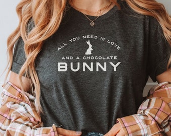 Paas-T-shirt chocoladehaas: All You Need Is Love - uniseks