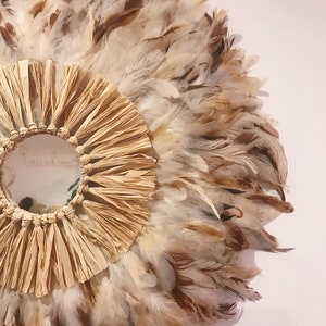 Juju Hat “Indian Summer” – wall decoration made of natural feathers, raffia and mirror of your choice