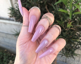 Muted Lilac Press On Nails | Matte or Gloss | Choose Your Shape | Reusable | Coffin Nails | Stiletto Nails | Fake Nails | Glue on Nails