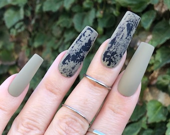 White Sage & Black Abstract Press On Nails | Matte or Glossy | Choose Your Shape | Coffin Nails | Stiletto Nails | Glue on Nails | DIY Nails