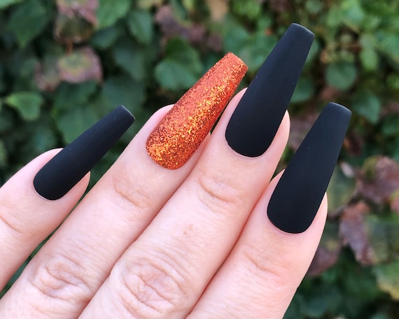 Black 2024 nail matte