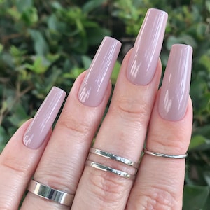 Light Dusty Mauve Press On Nails | Fall Nails | Matte or Gloss | Choose Your Shape | Coffin Nails | Stiletto Nails | Glue on Nails