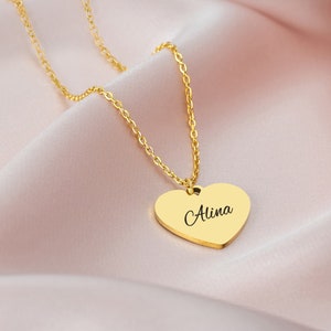 Personalized heart plate necklace with engraving, custom engraving, name necklace, family necklace, heart necklace, Mother&#39;s Day gift