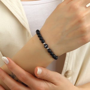 Pulsera de perlas personalizada pulsera de pareja pulsera de letras para parejas joyería inicial para hombre, mujer, niño, bebé