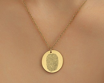 Gepersonaliseerde hanger met vingerafdruk en gravure op maat, zilver, roségoud, 18-karaats verguld.