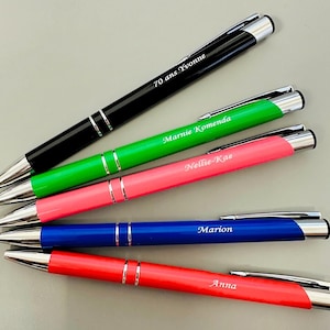 Metall Kugelschreiber mit Wunschgravur Textgravur Beschriftung von 1 bis 250 St. 8 Farben Versand aus Deutschland Muttertagsgeschenk Mix